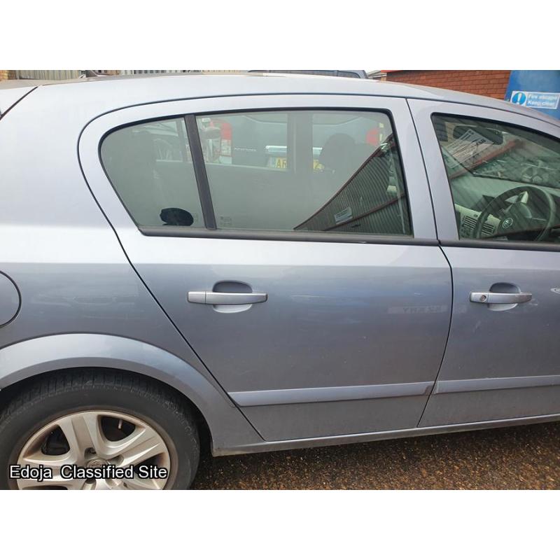 Vauxhall Astra Driver Side Rear Door Silver Z2AU 2008