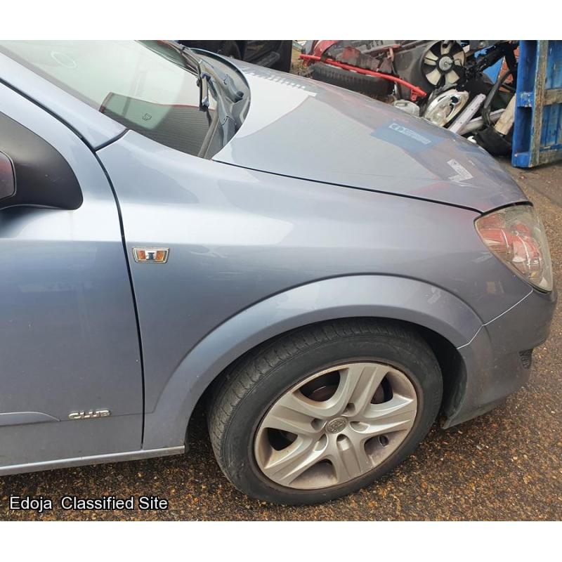 Vauxhall Astra H Right Side Front Wing Z2AU 2008