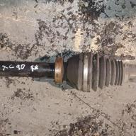 Volvo XC90 Right Side Front Driveshaft Automatic 2006