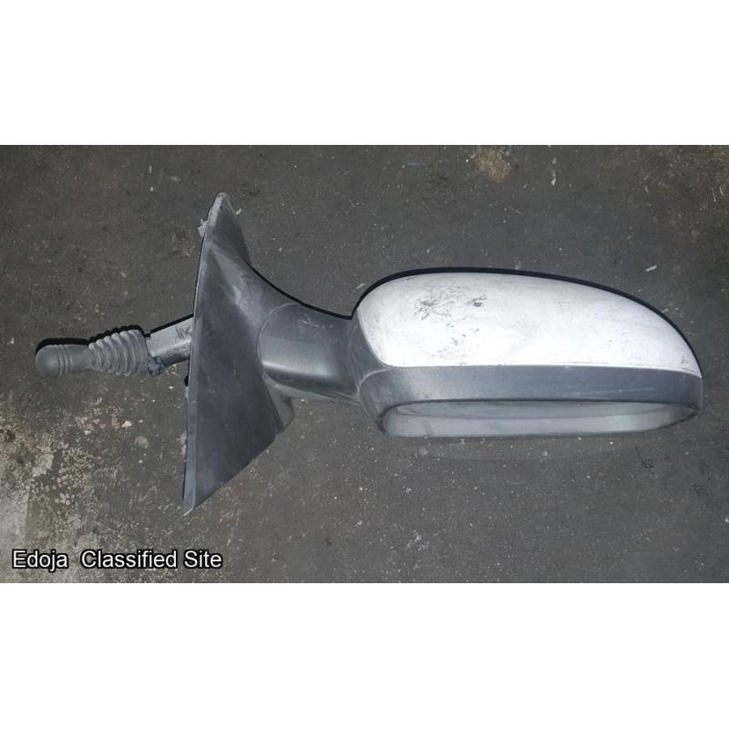 Vauxhall Corsa C Right Side Wing Mirror White 2003