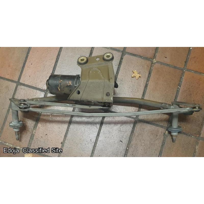 Mercedes Vito 112 CDI 2.2 Front Wiper Motor And Linkage 2003