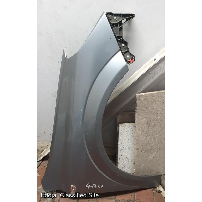 Vauxhall Astra H Right Side Front Wing Z4AU 2008