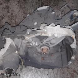Renault Clio 1.2 Manual Gearbox JB1514 2006