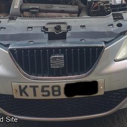 Seat Ibiza Front Bumper And Grille Grey 2009