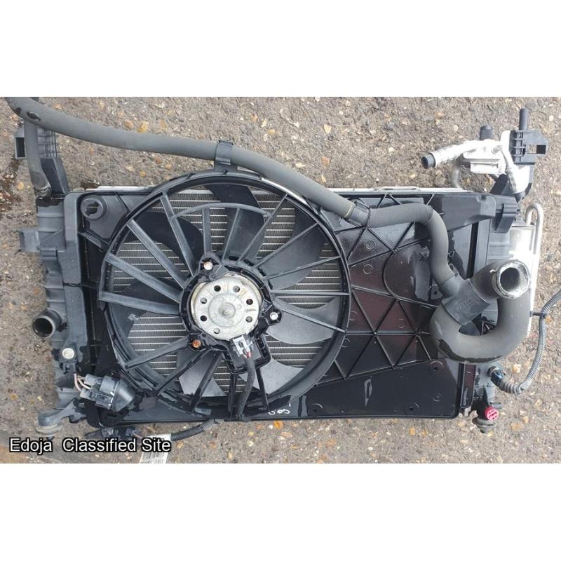 Vauxhall Astra J 1.4 Complete Radiator A14XER 2010