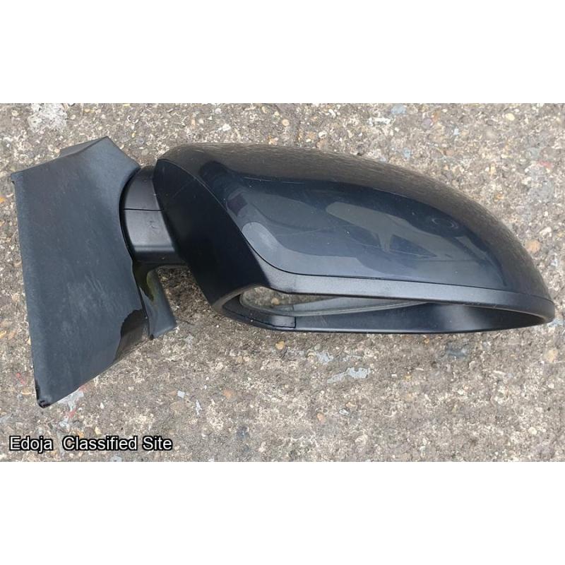 Mazda 2 Driver Side Wing Mirror 3DRs 2011