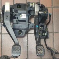 Chevrolet Spark Hydraulic Type Pedal Box Assembly 95202156 2013