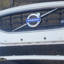 Volvo V40 Front Bumper White 2013