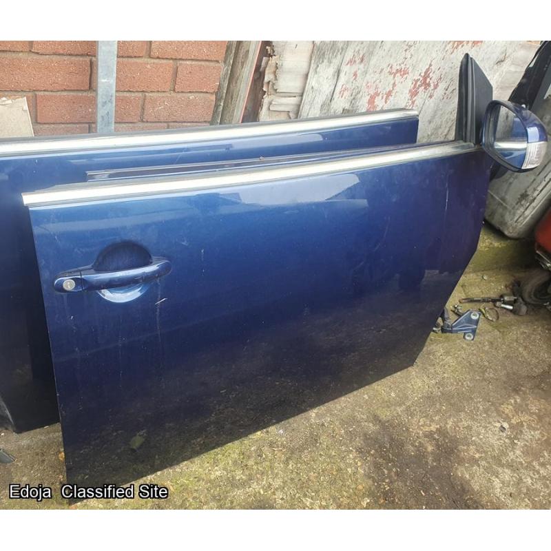 VW Beetle Driver Side Door And Mirror Blue Colour 2007