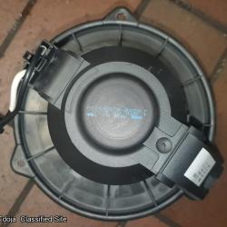 Land Rover Discovery Heater Blower Motor 2014
