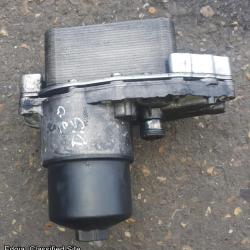 Land Rover Discovery 4 3.0 SDV6 Oil Cooler Housing 2014