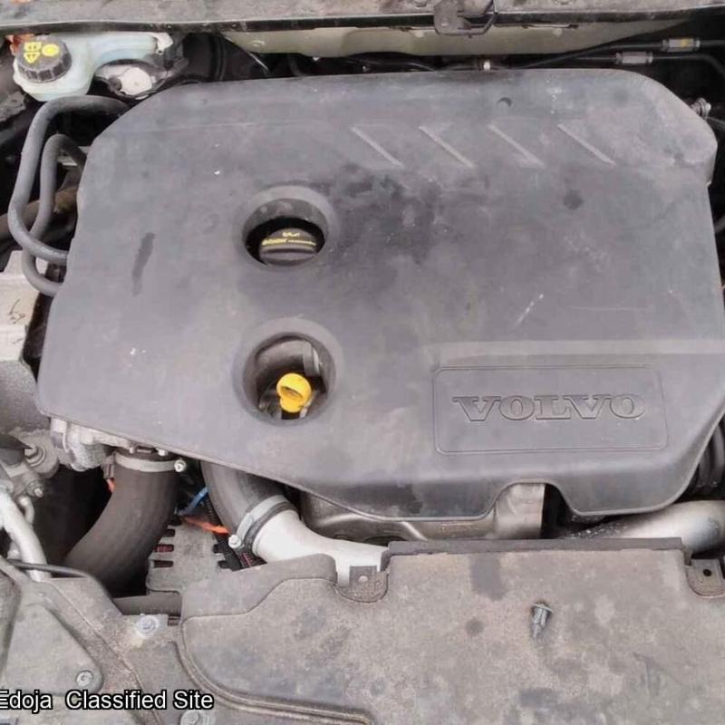Volvo V40 1.6 Engine Diesel Pump And Injectors D4162T 2013